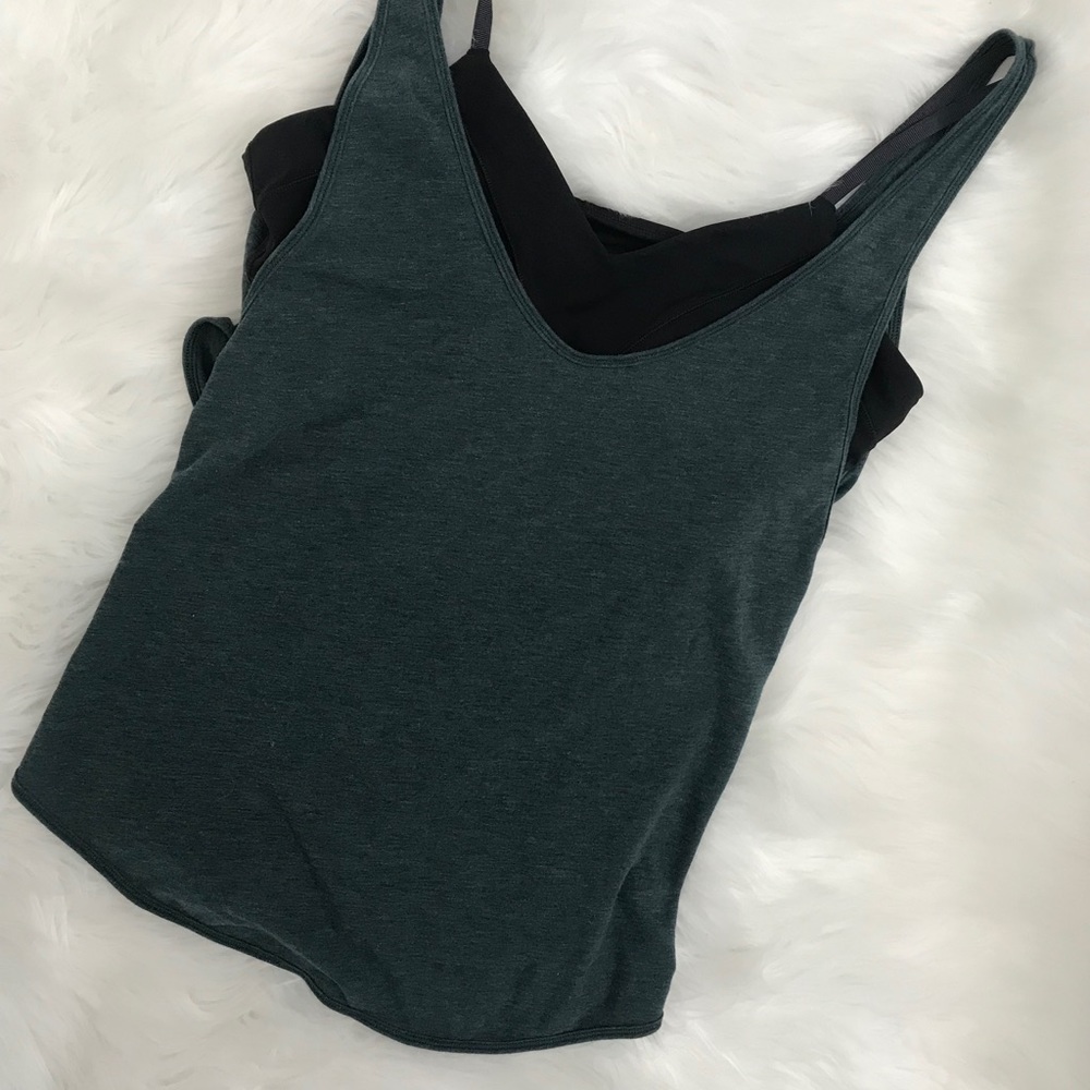 🌸 Lululemon crisscross back top 🌸 - Picture 3 of 5